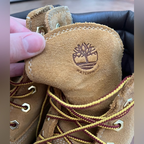 Timberland Boots - Picture 6 of 7